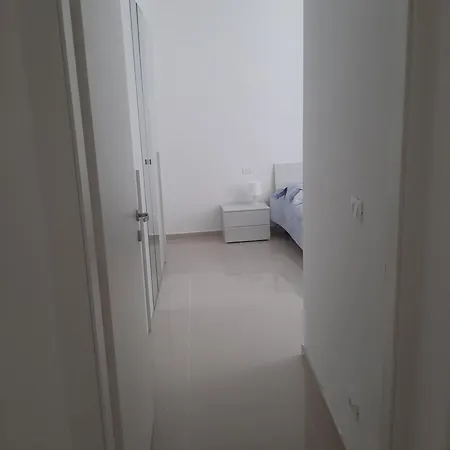 Apartamento Moderno Ísquia